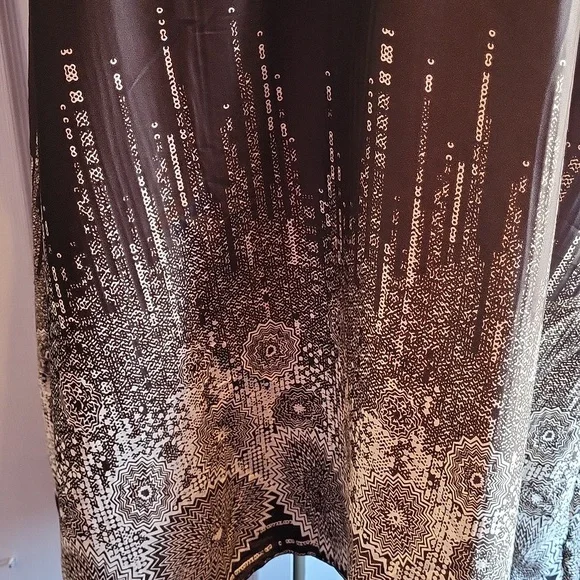 Open Front Maxi Kaftan - Picture 3 of 5